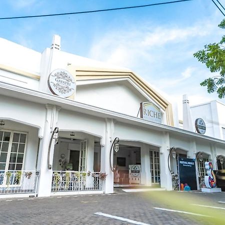 Riche Heritage Hotel Malang Ngoại thất bức ảnh