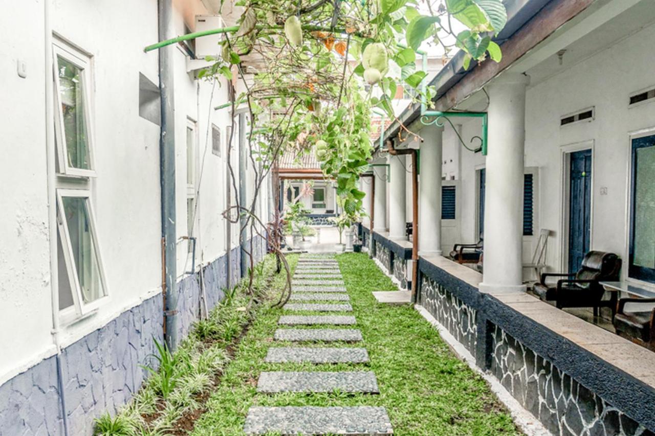 Riche Heritage Hotel Malang Ngoại thất bức ảnh
