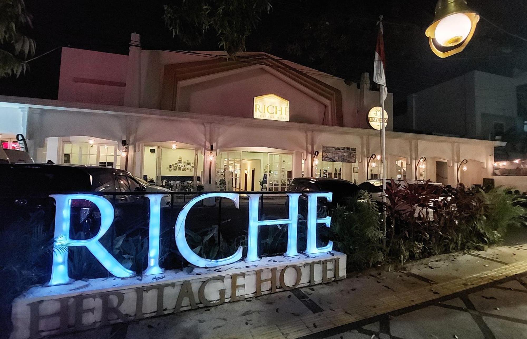 Riche Heritage Hotel Malang Ngoại thất bức ảnh