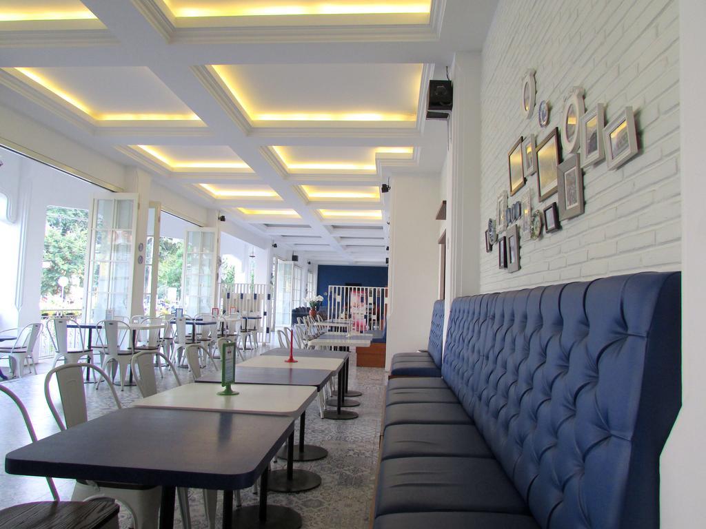 Riche Heritage Hotel Malang Ngoại thất bức ảnh